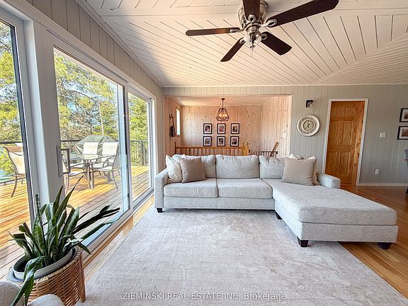4th image of 435 Esker Rd