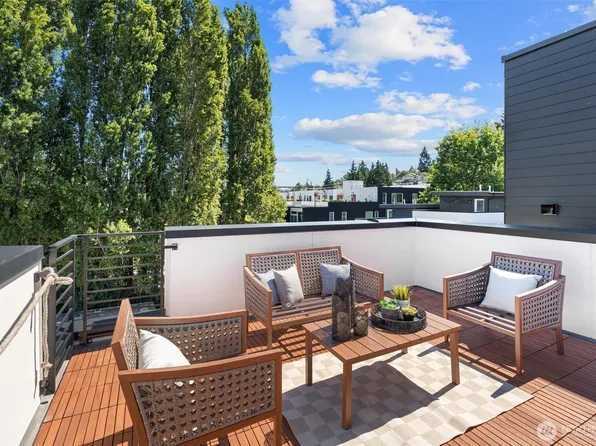3116 Queen Anne Avenue N, Seattle, WA 98119