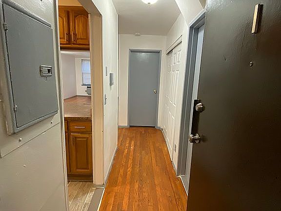 5th image of 43 Van Wagenen Ave #109