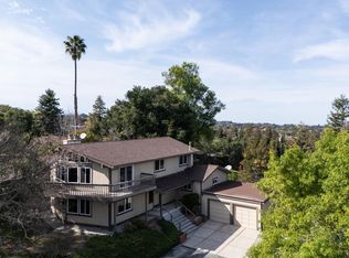 11569 Arroyo Oaks Dr, Los Altos Hills, CA 94024