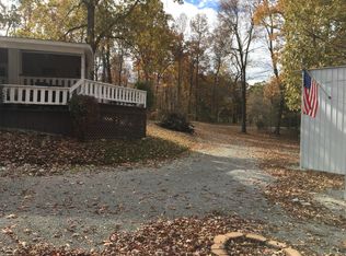 828 Center Ridge Rd, Eddyville, KY 42038