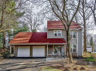 10012 Beacon Pond Ln, Burke, VA 22015