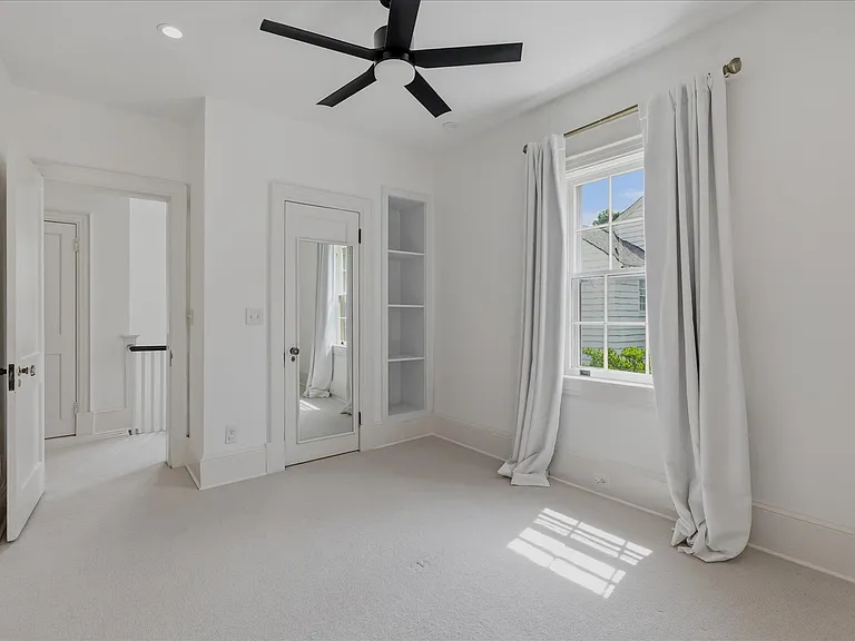 2318 Mimosa Pl — Photo 19