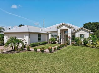 317 11th Sq SW, Vero Beach, FL 32962