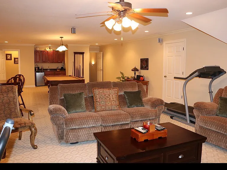 1834 Deerhaven Ln — Photo 28