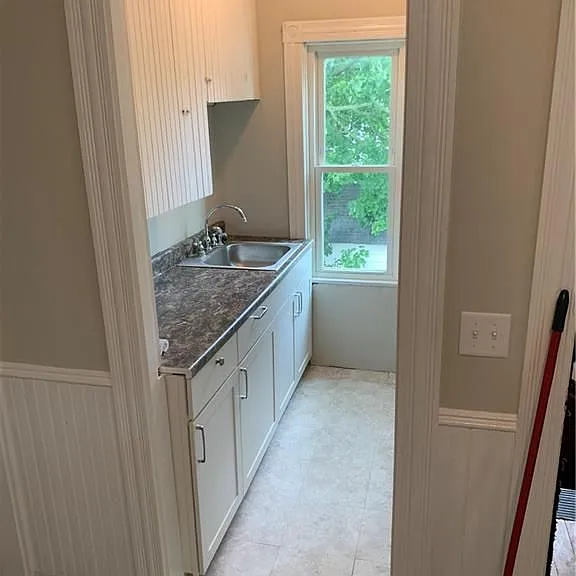 50 Crandall St #2 — Photo 4