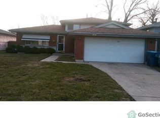 1307 Prince Dr, South Holland, IL