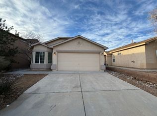 490 Blue Sage Ave SW, Los Lunas, NM 87031