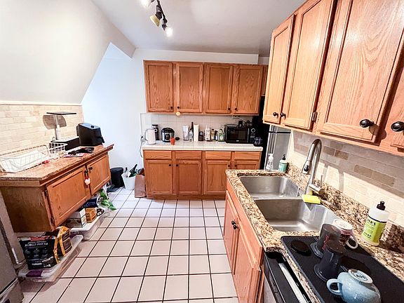 4th image of 107 Cayuga Heights Rd #7