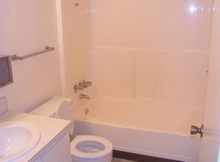 1529 8th Ave #2, Longview, WA 98632