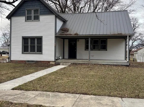 208 W Michigan St, Lenox, IA 50851