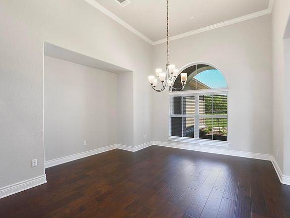 2nd image of 3413 Prairie Heights Dr