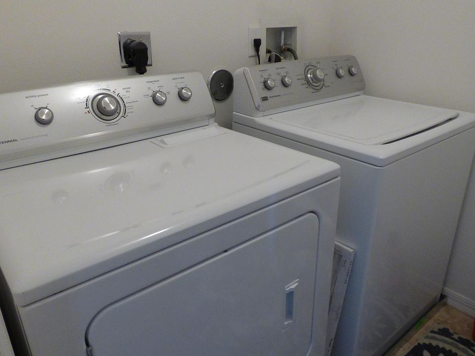1st image of 5077 NW Coventry Cir