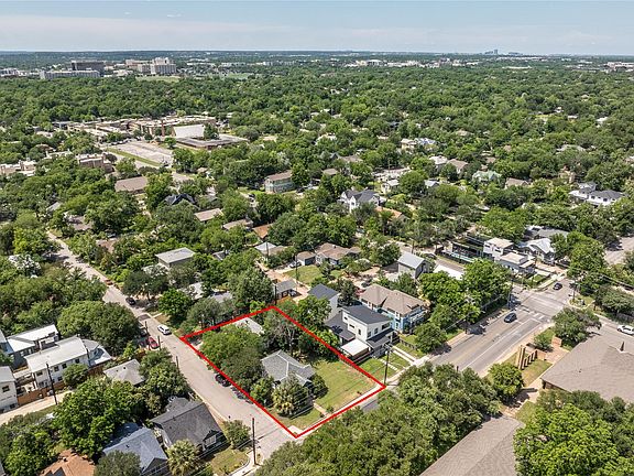 3rd image of 4414 Red River St
