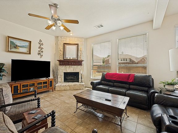 3rd image of 5133 Lake Konawa Dr