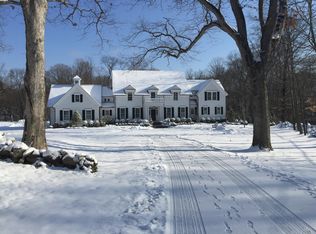 60 White Oak Shade Rd, New Canaan, CT 06840