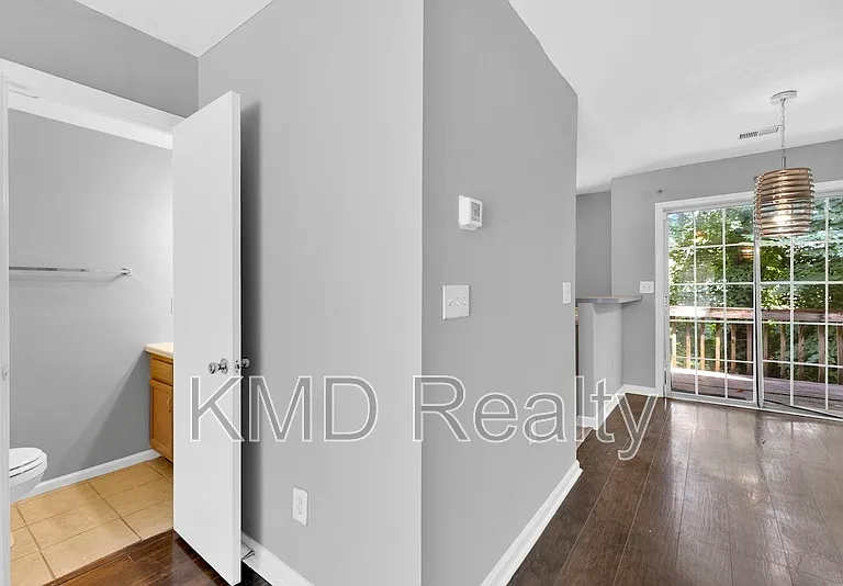 6315 Windsor Gate Ln — Photo 13