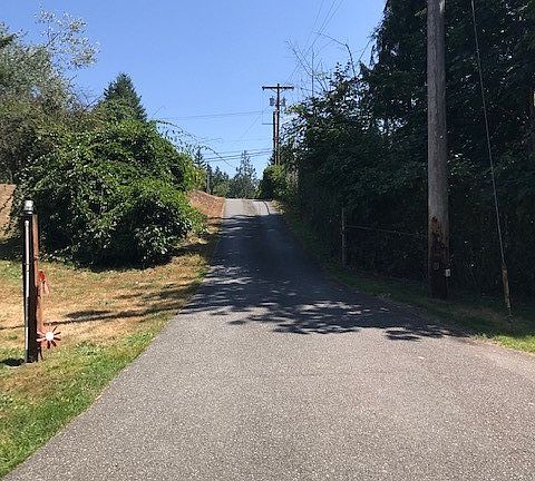 5th image of 12404 51st Ave NE