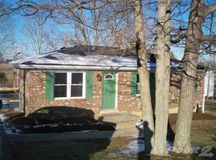 142 Highwood Dr, Frankfort, KY 40601