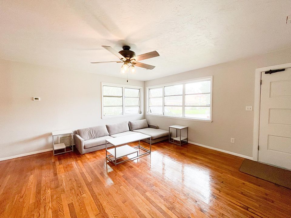 1st image of 3013 NW 21st Ter