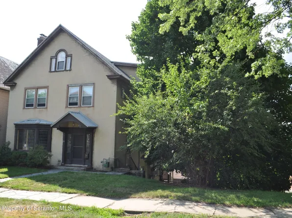 911 Clay Ave, Scranton, PA 18510