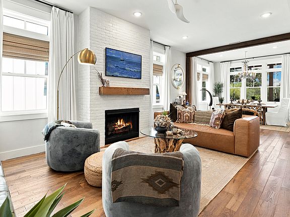 3rd image of 17 Dulce Ln