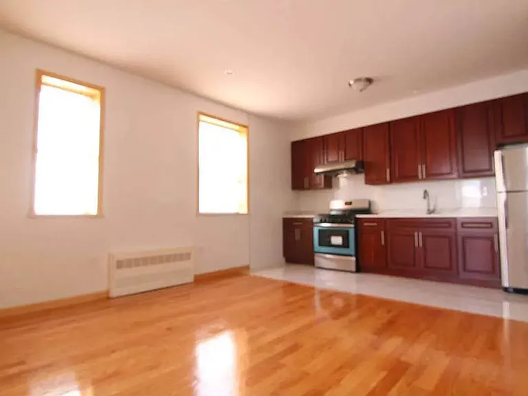 1736 Dahill Rd #2 — Photo 7