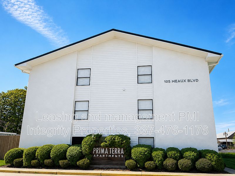 1st image of 105 Meaux Blvd APT 1