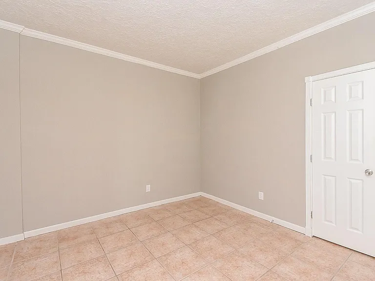 9400 Doliver Dr #56 — Photo 35