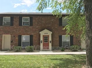 1809-1 Jamestown Rd, Belleville, IL 62226