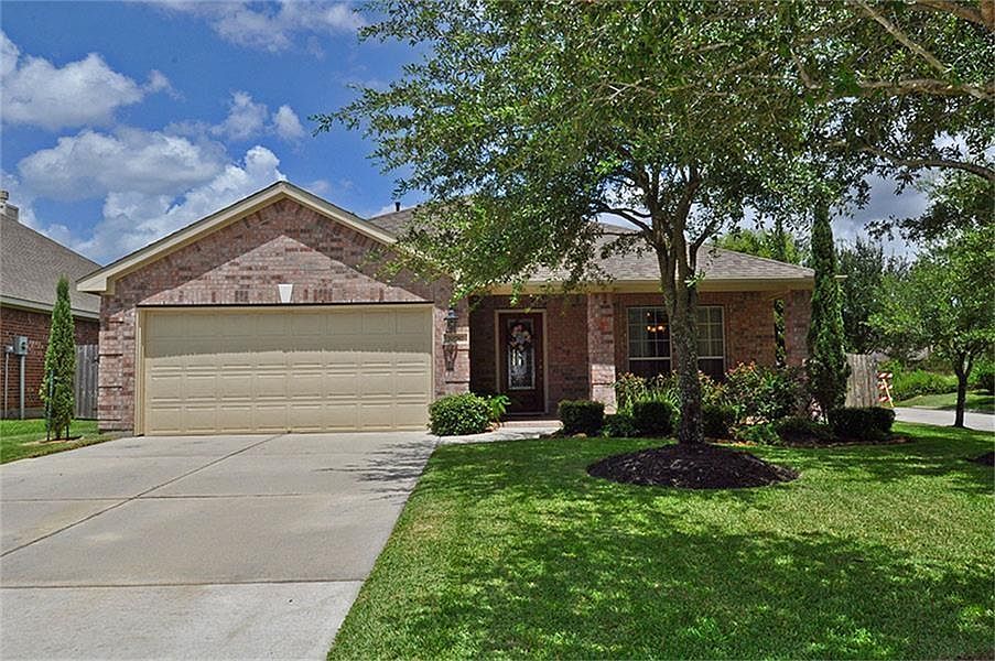 1st image of 20787 Oakhurst Park Dr