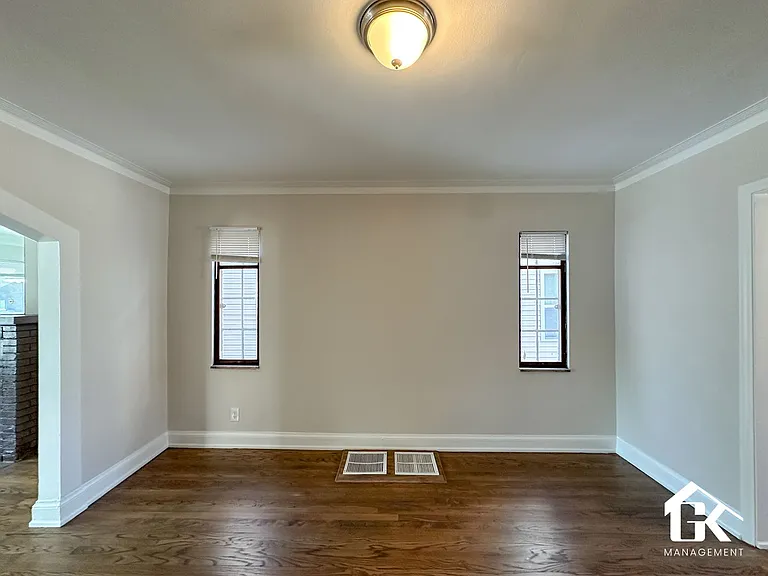 16182 Greenlawn St — Photo 11