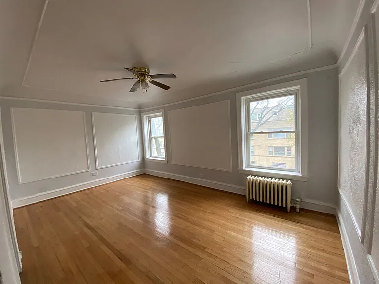 6301 N Washtenaw Ave #2 — Photo 7