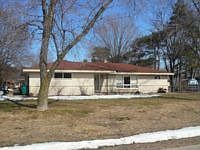 2nd image of 541 Marcia Ln