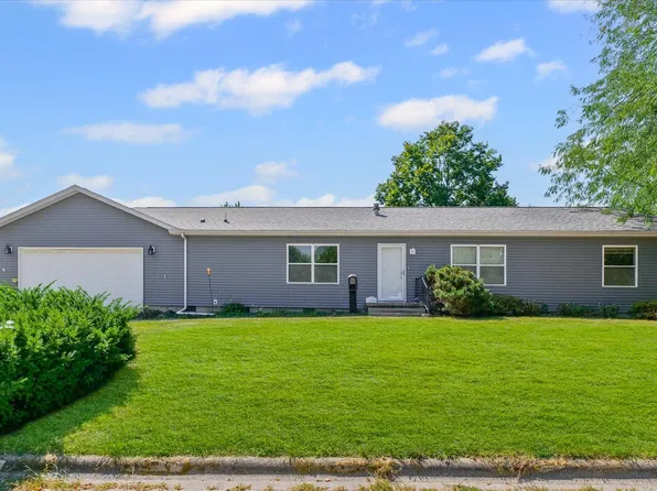 1505 Briarcliff Dr, Urbana, IL 61802