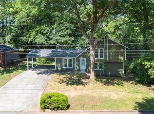 2160 Leslie Brook Dr, Decatur, GA 30035
