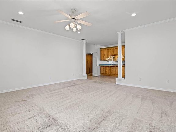 4th image of 41923 Bayou Rd