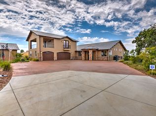 900 Venice Rd, Templeton, CA 93465