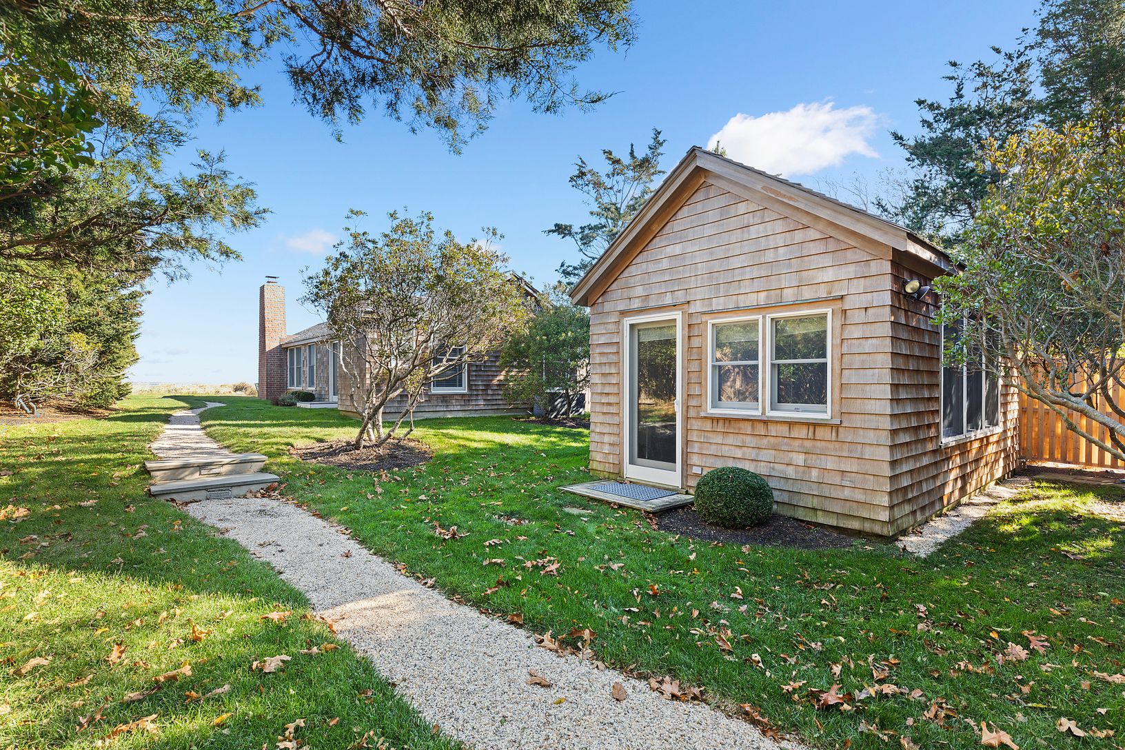 115 Gerard Dr, East Hampton, NY 11937 Out East