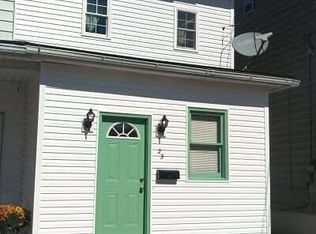 23 E Green St, Hazleton, PA 18202