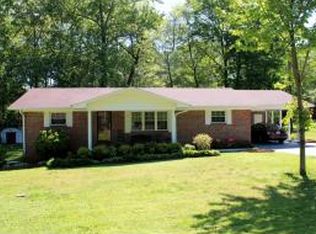 2036 Woodvale Dr NW, Cullman, AL 35058
