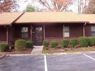 451 James Ct, High Point, NC 27265