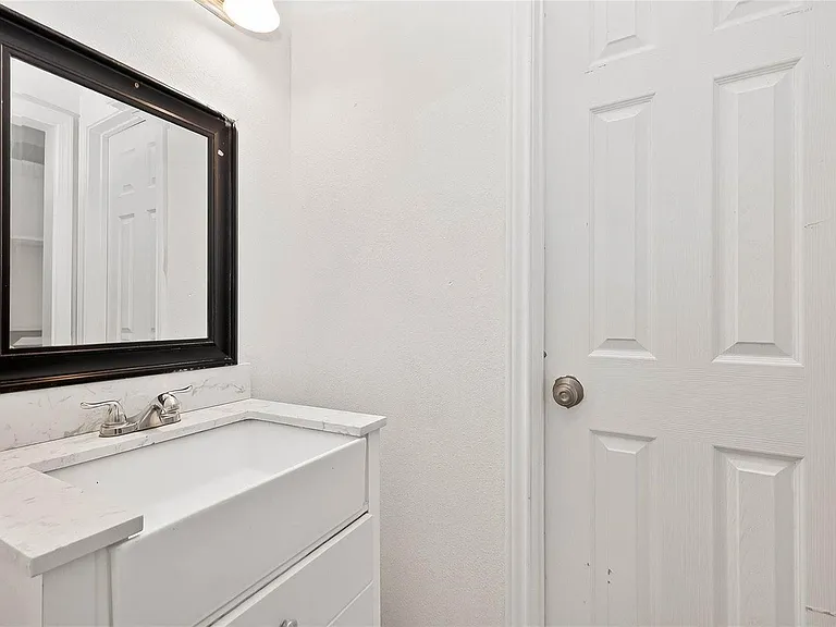 29311 Raestone St — Photo 17