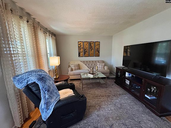 2nd image of 809 N Campanella Drive Ext