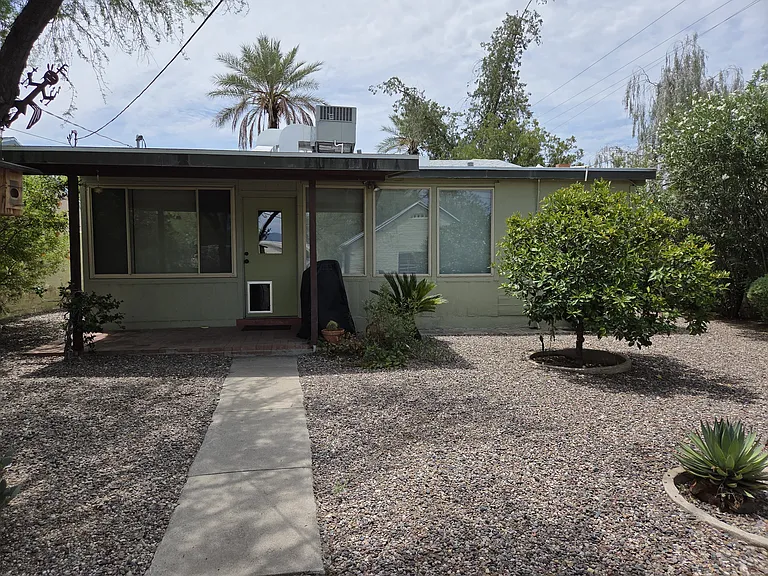 2501 E Drachman St — Photo 26