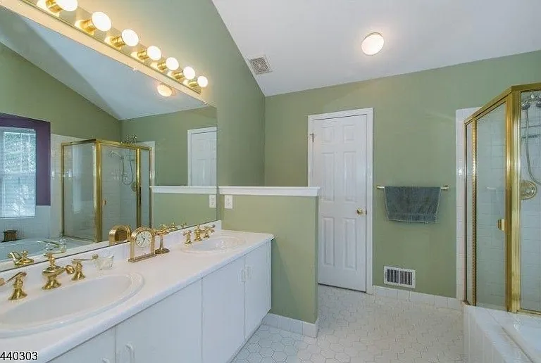 84 Constitution Way — Photo 11