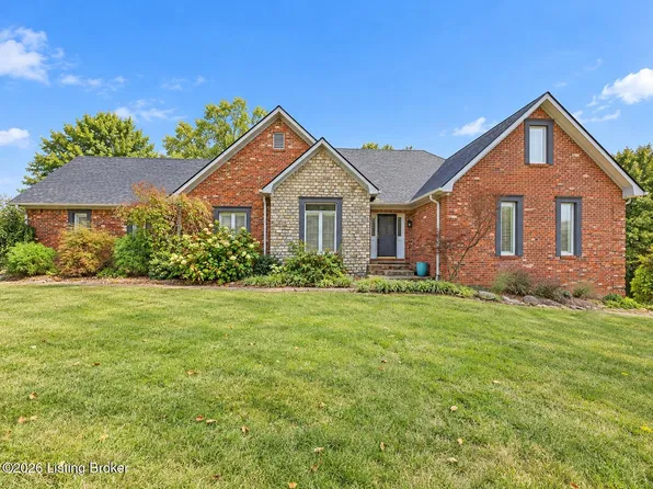 1458 Saint Andrews Dr, Shelbyville, KY 40065