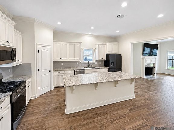 5th image of 1042 Elliston Dr
