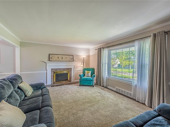 5th image of 22532 Byron Rd
