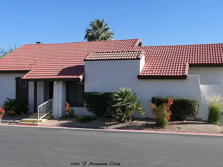 2360 Miramonte Cir W #F — Photo 4
